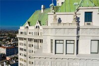 Building Photo - 800 E Ocean Blvd