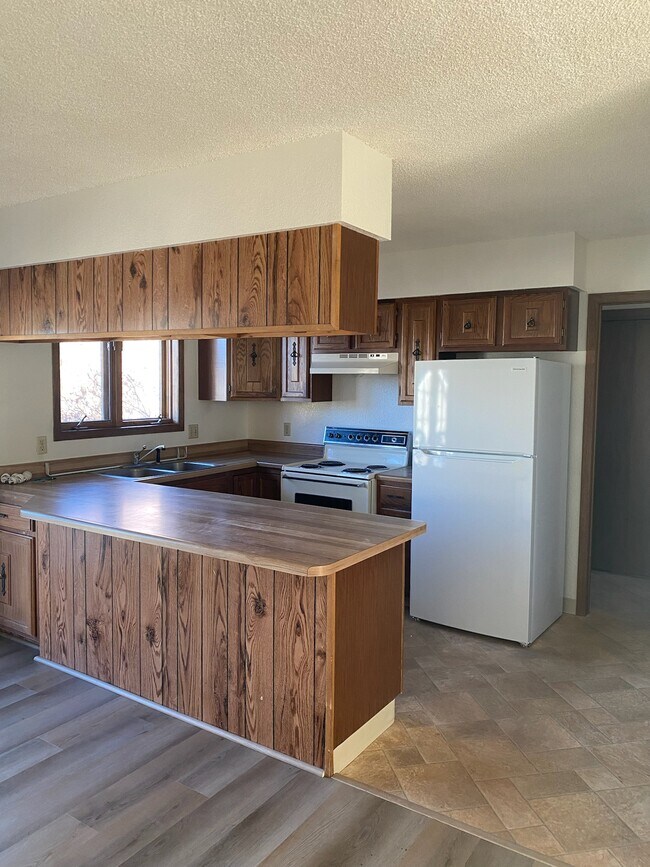 Building Photo - 339 Aristocrat Dr