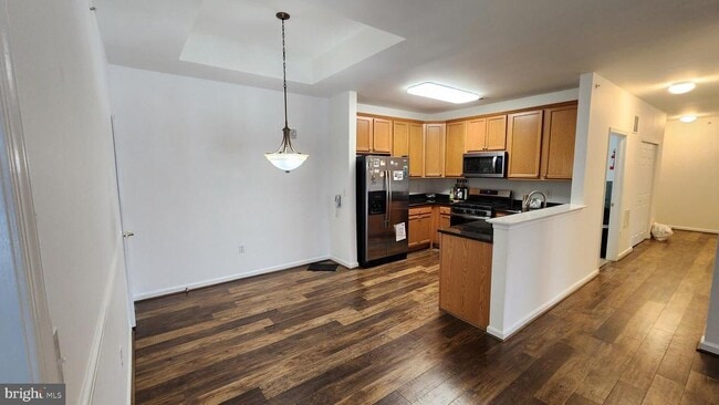 Building Photo - 245 Breeders Cup Dr