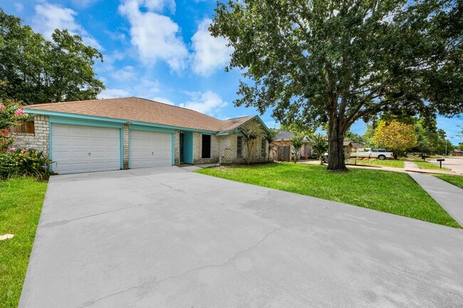 Building Photo - 4830 Ridgestone St