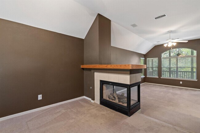 Building Photo - 22 S Bethany Bend Cir