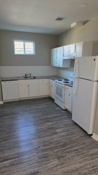 Building Photo - 1231 Rivas St