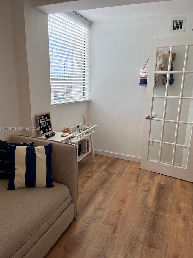 Building Photo - 6917 Collins Ave