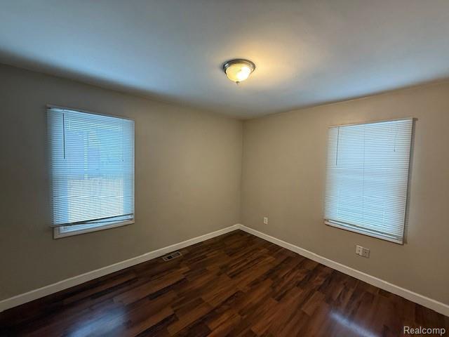 Building Photo - 1421 E 14 Mile Rd