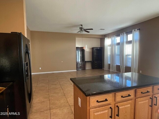 Building Photo - 25774 N Desert Mesa Dr