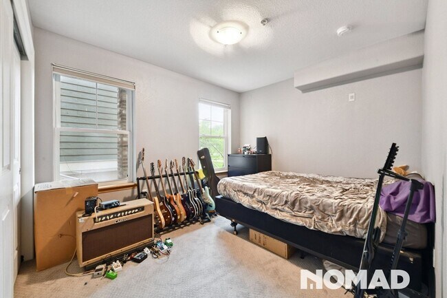 Building Photo - Charming 1BR Condo in Beautiful Boulder (N...