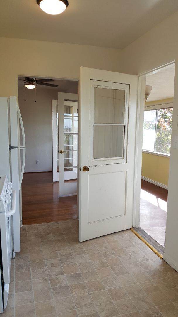Building Photo - Charming 2bdr house overlooking downtown La Mesa!