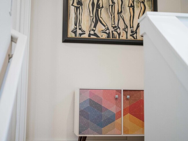 Building Photo - 2612 SW Livingston Square