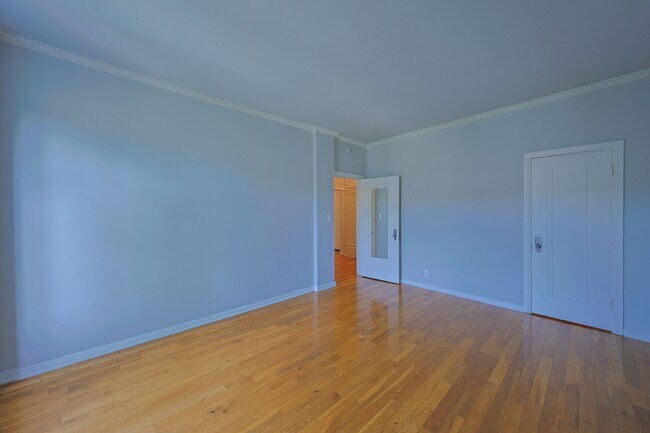Building Photo - 1314 Hayworth Ave