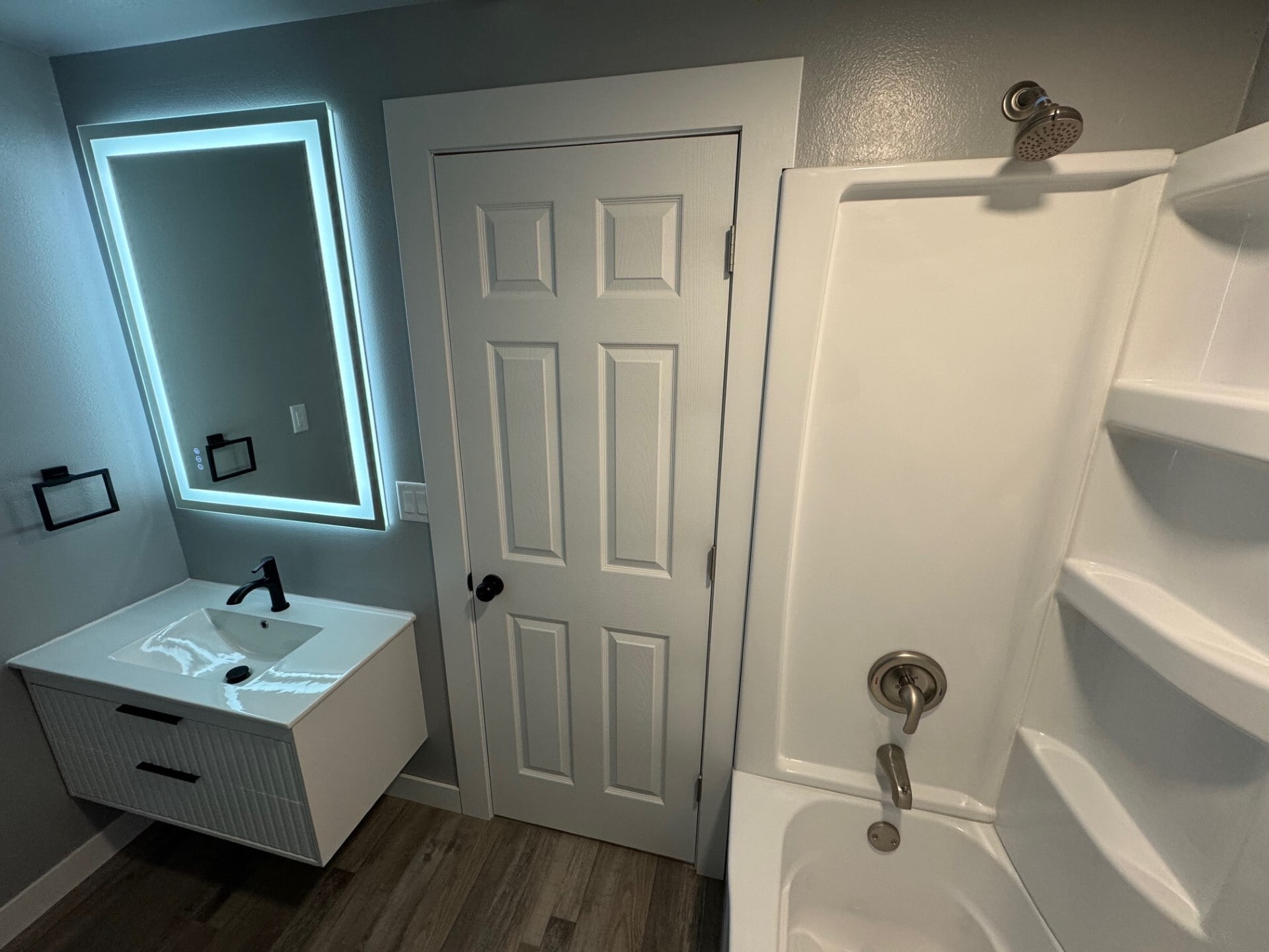 Building Photo - 2400 N 7th St