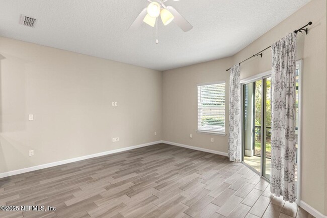 Building Photo - 12692 Josslyn Ln