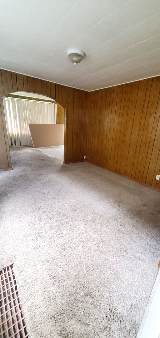 Building Photo - 4438 Sheridan - Vaibhav Mukund Pachalla