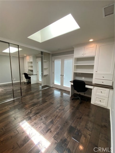 Building Photo - 520 Calle Aragon