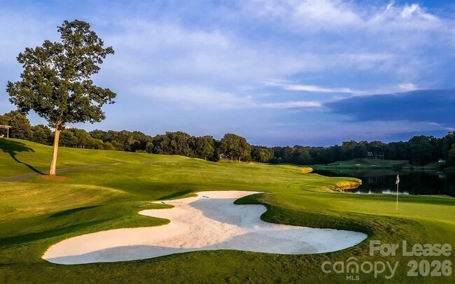 Building Photo - 4811 Old Course Dr