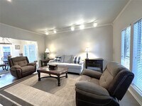 Building Photo - 11711 Memorial Dr