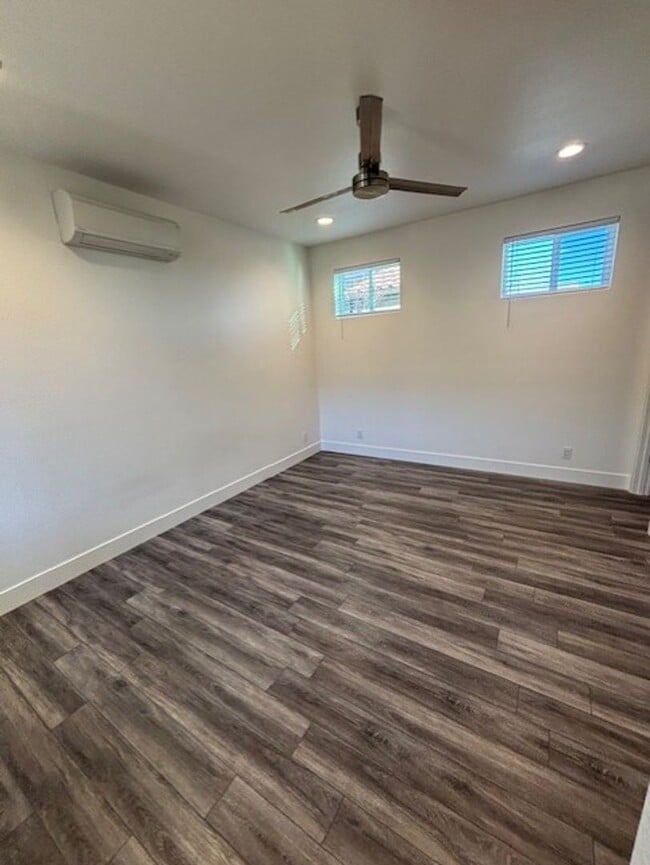 Building Photo - 1758 Thea Ave