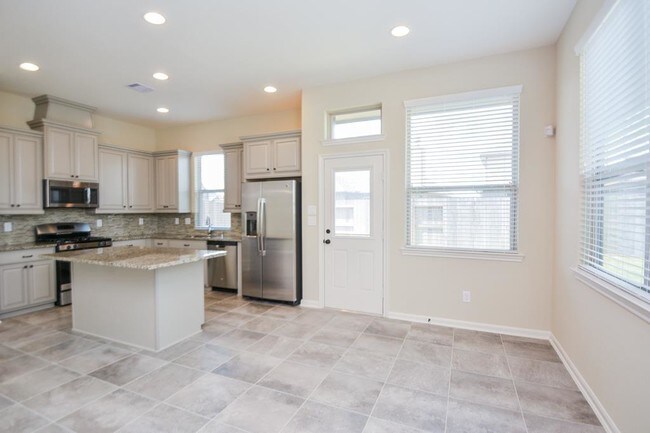 Building Photo - 12239 Stellano Ln