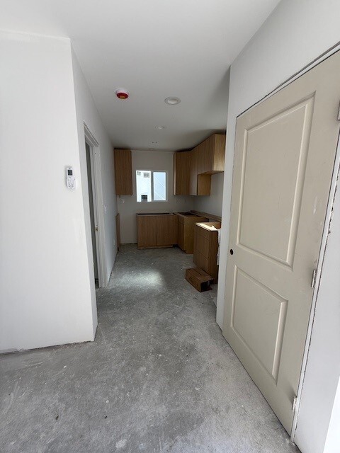 Building Photo - 136 Orange Grove Ave