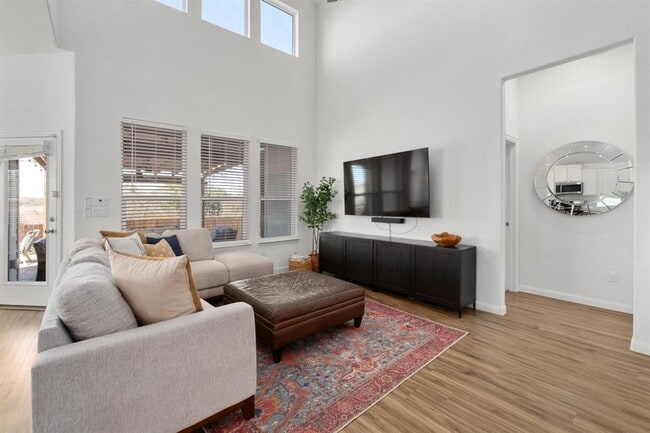 Building Photo - 310 Garcitas Cove