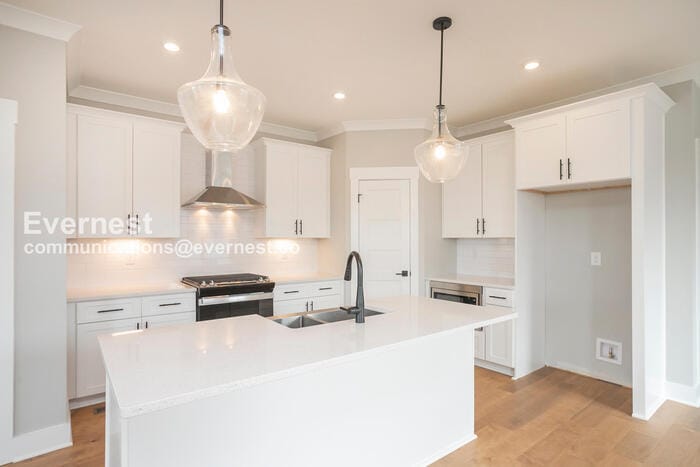 Building Photo - 1612 23rd Ave N