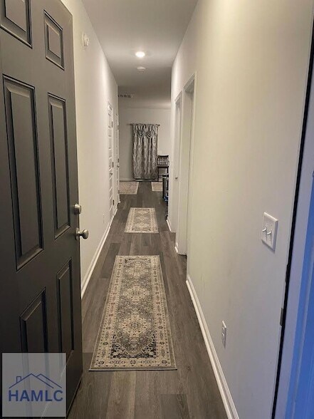 Building Photo - 2722 Arnall Dr