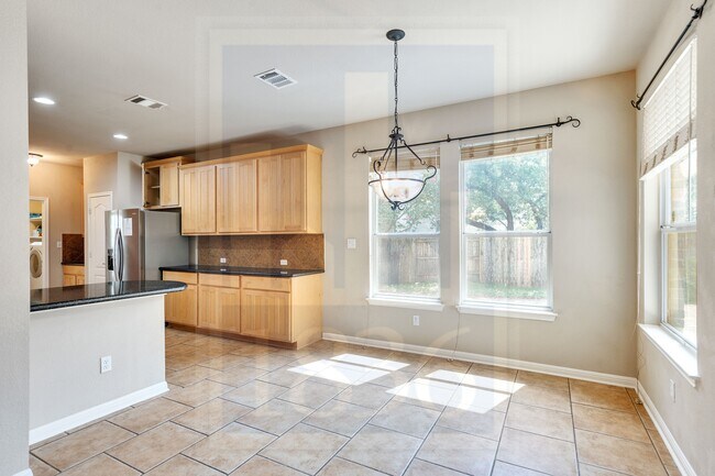 Building Photo - 150 Abbey Dr