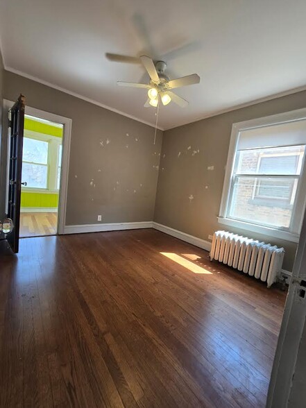 2nd Bedroom with door to bonus room - 6621 N Campbell Ave