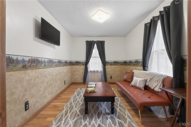 Building Photo - 3756 Oak Hill Rd
