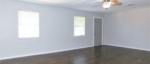 Building Photo - 720 Chisholm Trail