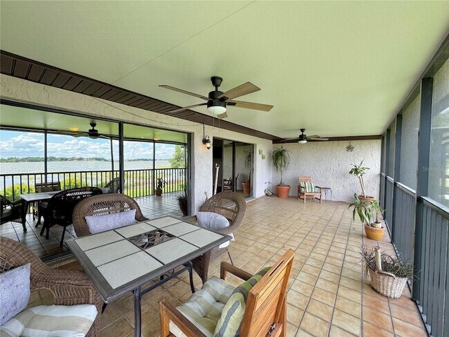 Building Photo - 2410 Hartridge Point Dr W