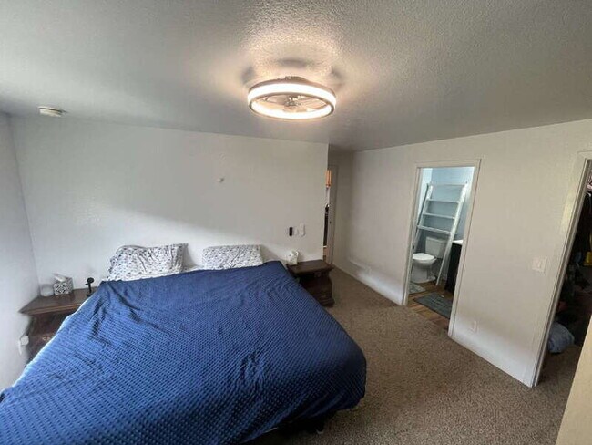 Building Photo - 4135 S Minuteman Way