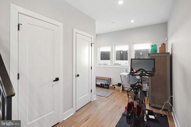 Building Photo - 1224 N 26th St