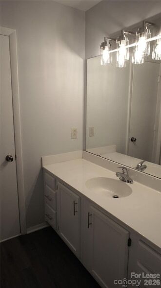 Building Photo - 10000 Ridgemore Dr