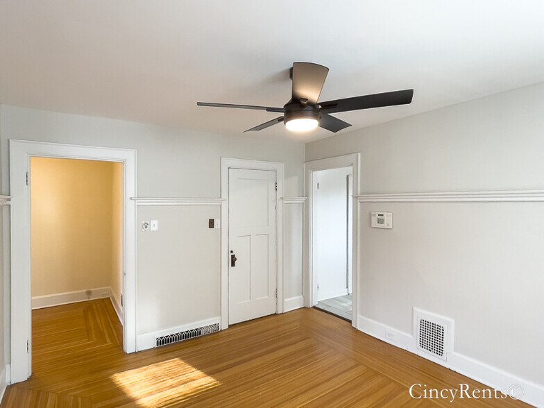 Building Photo - 3538 Burch Ave