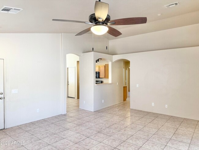 Building Photo - 16128 W Sherman St