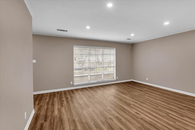 Building Photo - 509 Dean Dr