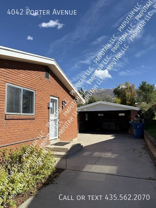 Building Photo - 4042 Porter Ave