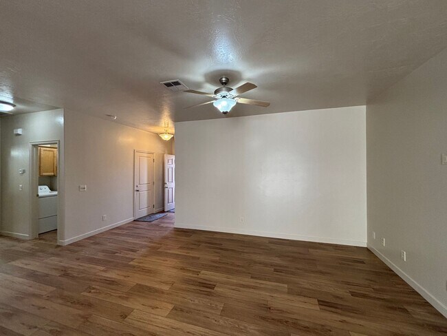 Building Photo - Grand Legacy Near Sky Mountain Golf Course