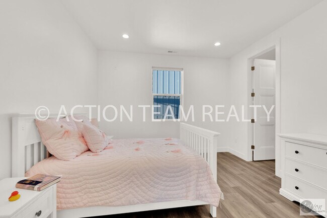 Building Photo - Fully furnished Home in Lehi, UT