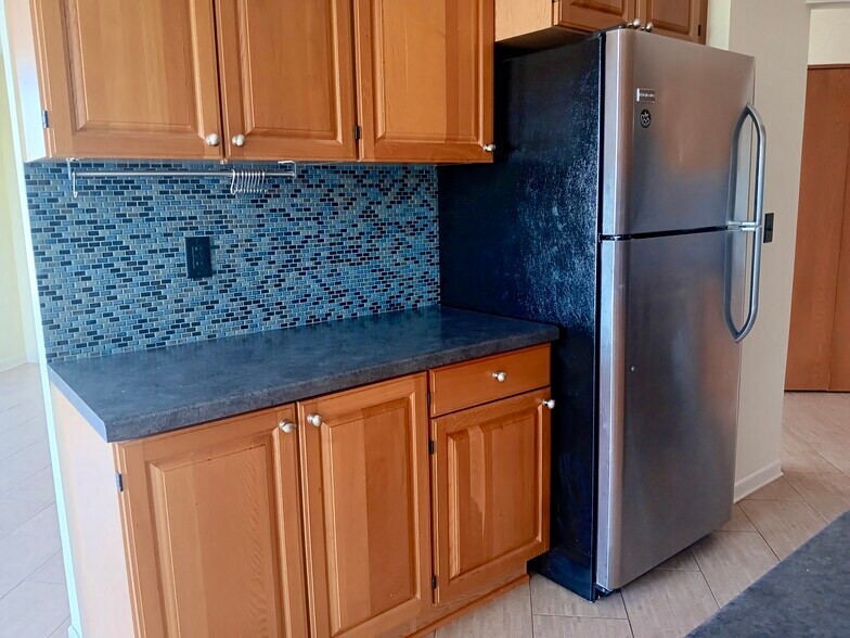 Fridge and countertop - 1425 W 28th St