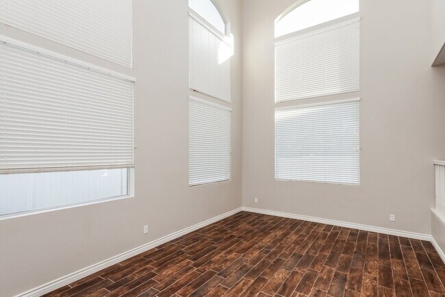 Building Photo - 1564 Stone Valley Ave