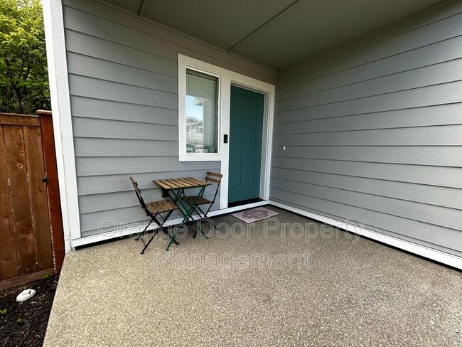 Building Photo - 9111 Lady Slipper St SE