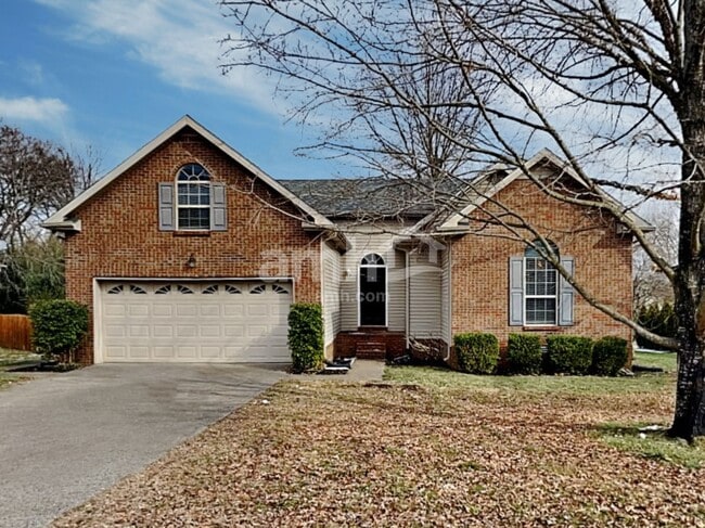 Building Photo - 1212 Wembley Ct