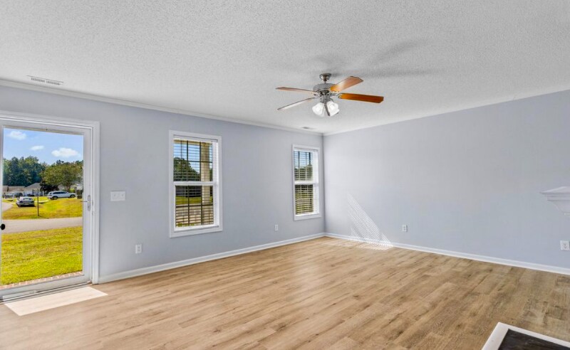 Building Photo - 106 Constitution Ave