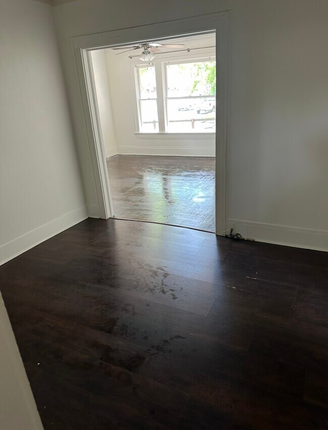 Study/Office - 1302 W Bell St