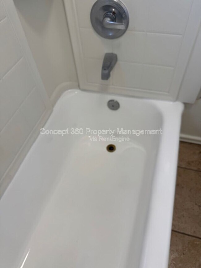 Building Photo - 9850 Arkansas St