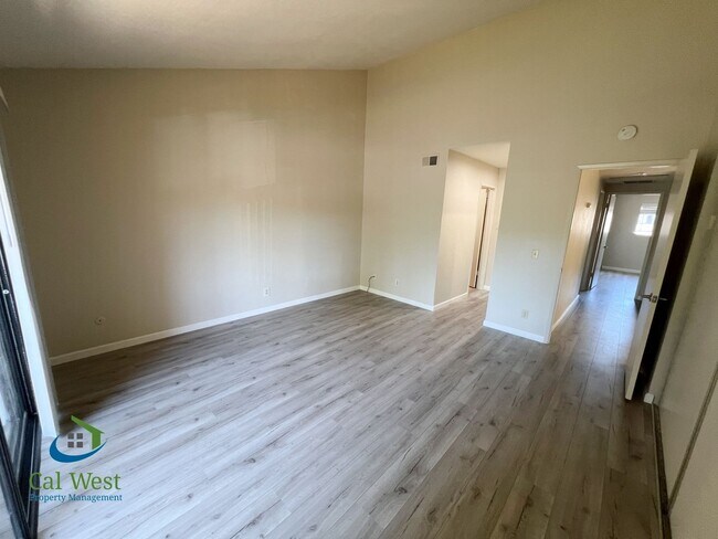 Building Photo - $4,495.00 Almaden 3BD/2.5BA Townhome in the Copperwood Community