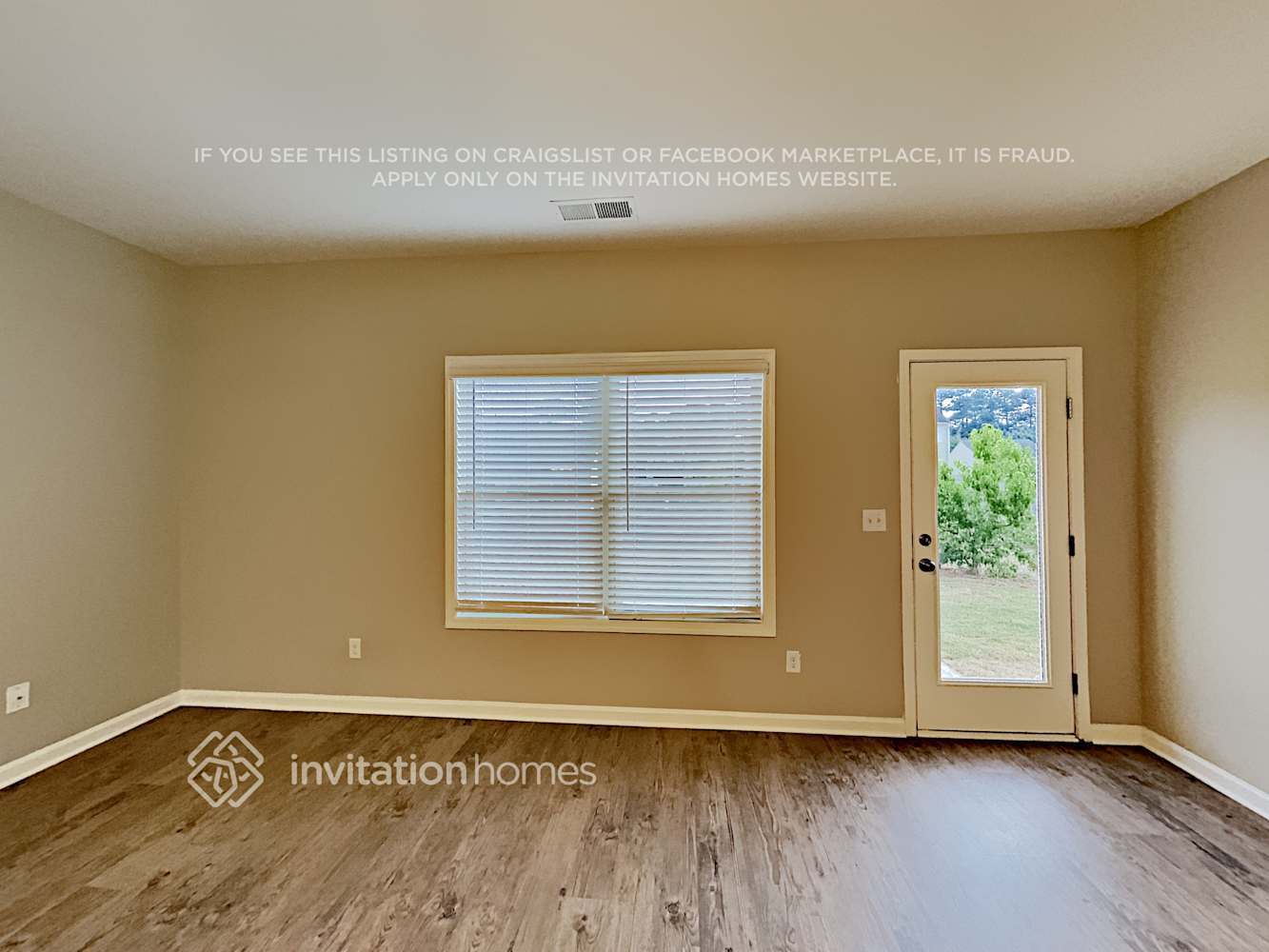 Building Photo - 3846 Cameron Trail SE