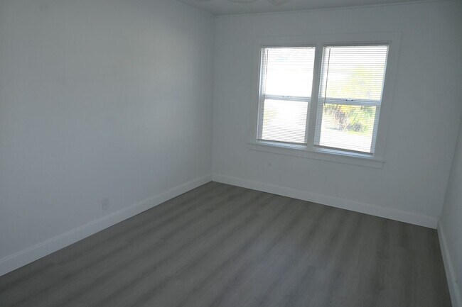 Building Photo - Resident Benefit Package Property