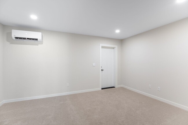 Building Photo - 14707 87th Ave SE